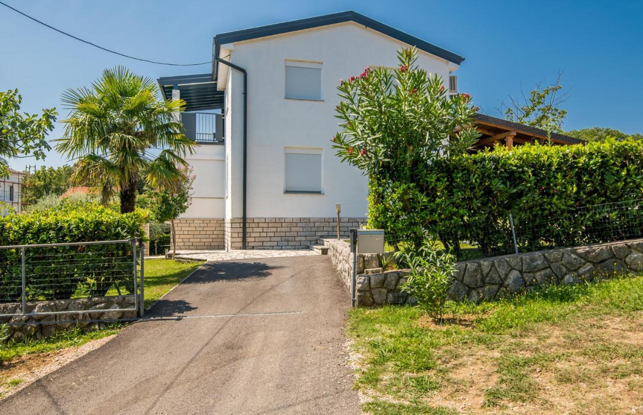Apartment Dragica Čižići Екстериор снимка