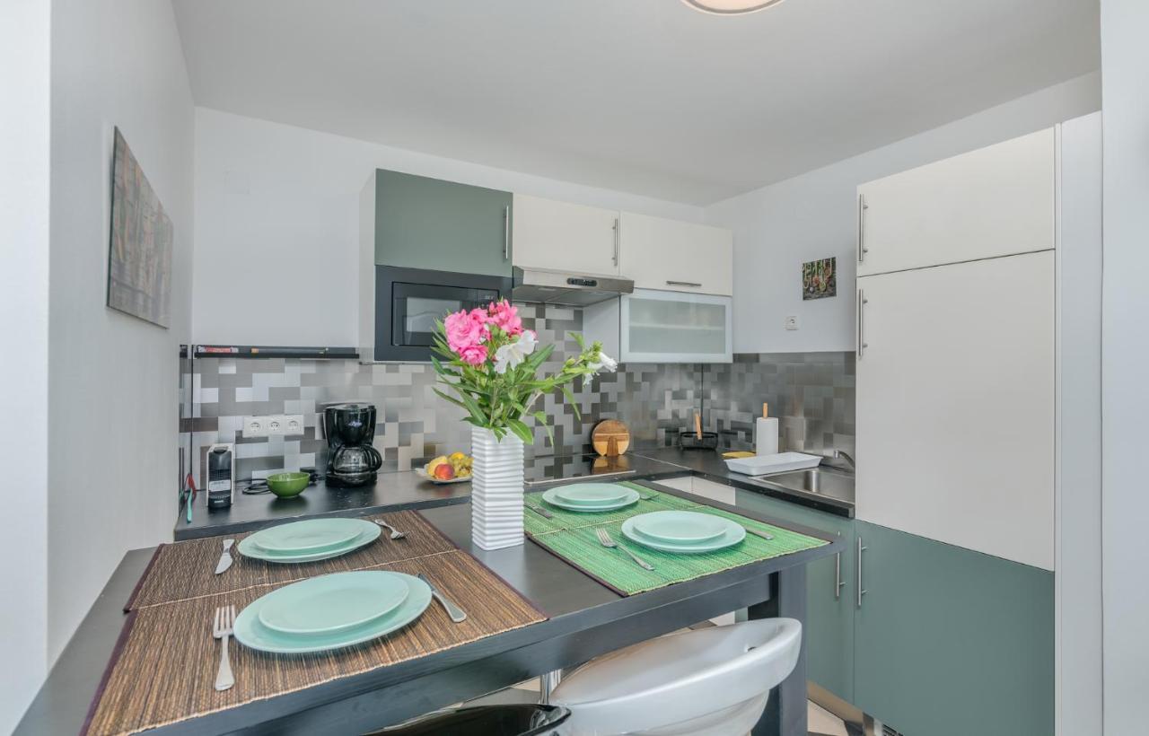 Apartment Dragica Čižići Екстериор снимка